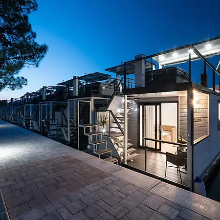 Botel Dreamy Houseboat By The Sea With Terrace And Hot Tub Portoroz